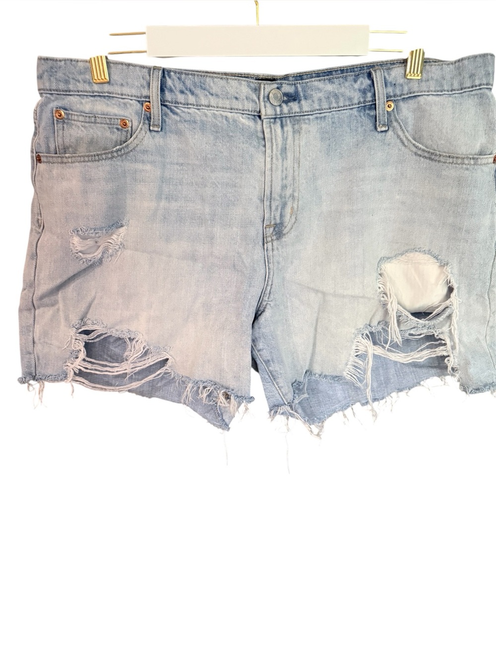 GAP Distressed Light Blue Denim Cutoff Shorts - Women Sz. 33